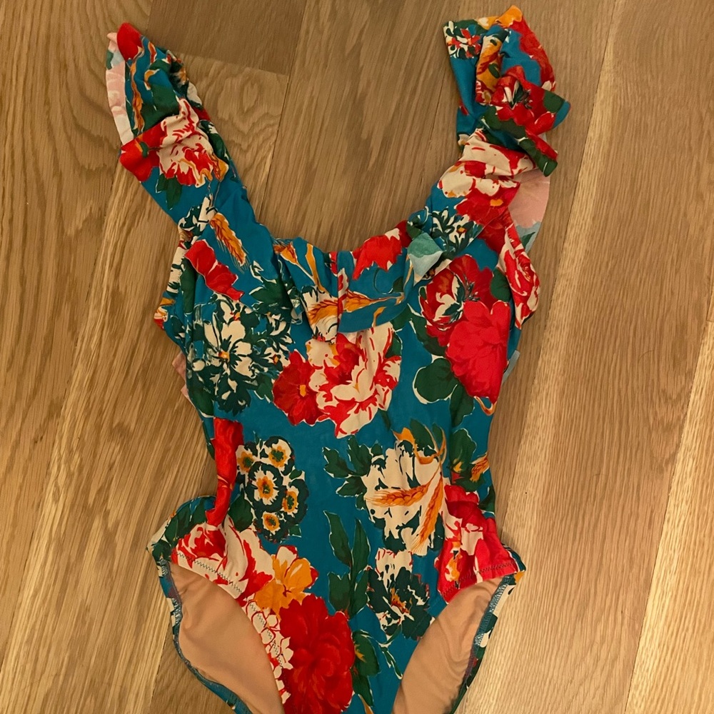 J crew ruffle one piece swimsuit Size 2